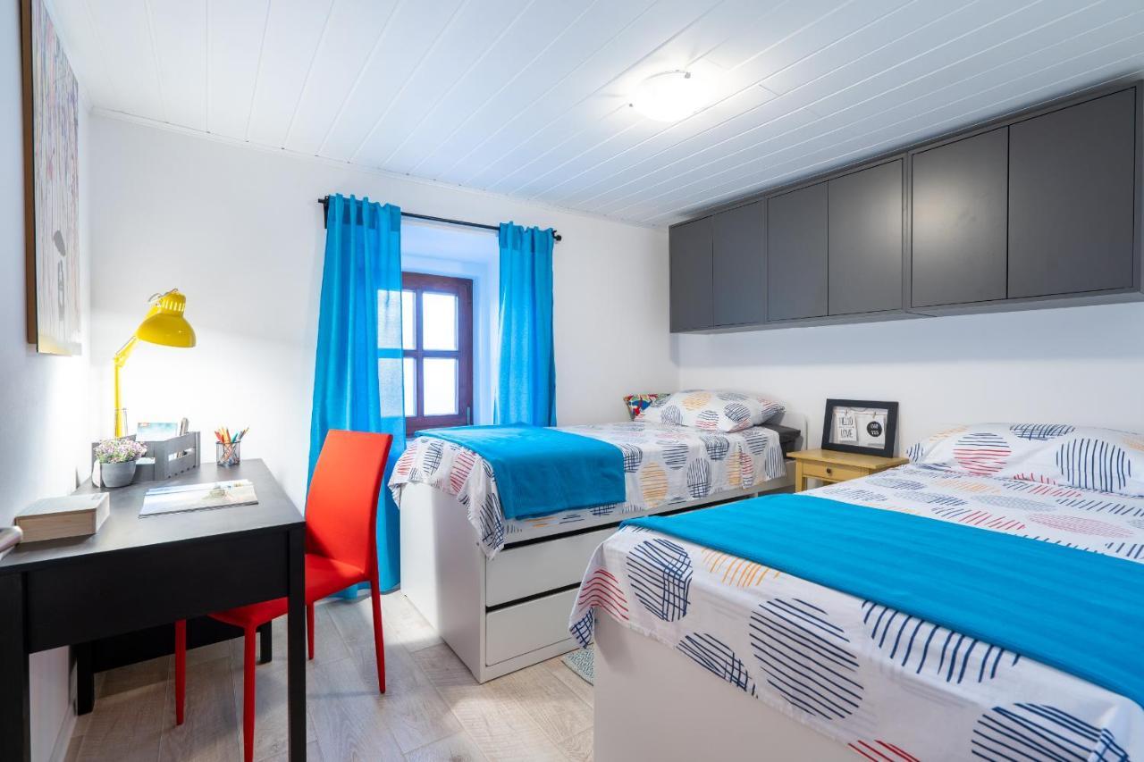 Holiday House Nova Stara Baska Exterior photo